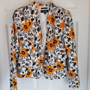 Jones Wear Floral Blazer